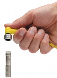 New M12 push-pull standard