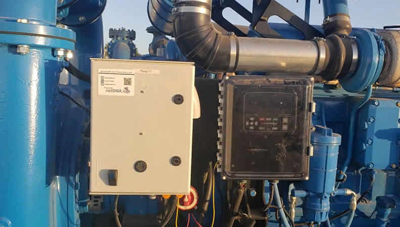 Pump and smart pump controller (side view)