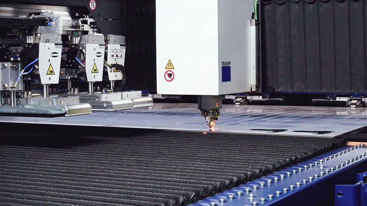 HARTING & SICK support TRUMPF with connected services for autonomous all-in-one laser centres